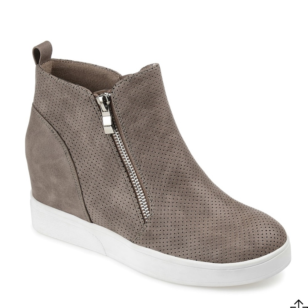 Steve Madden wedge sneaker